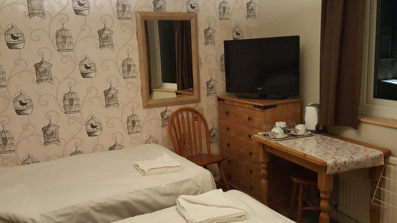 Maindee Guest House Barrow-in-Furness Ngoại thất bức ảnh